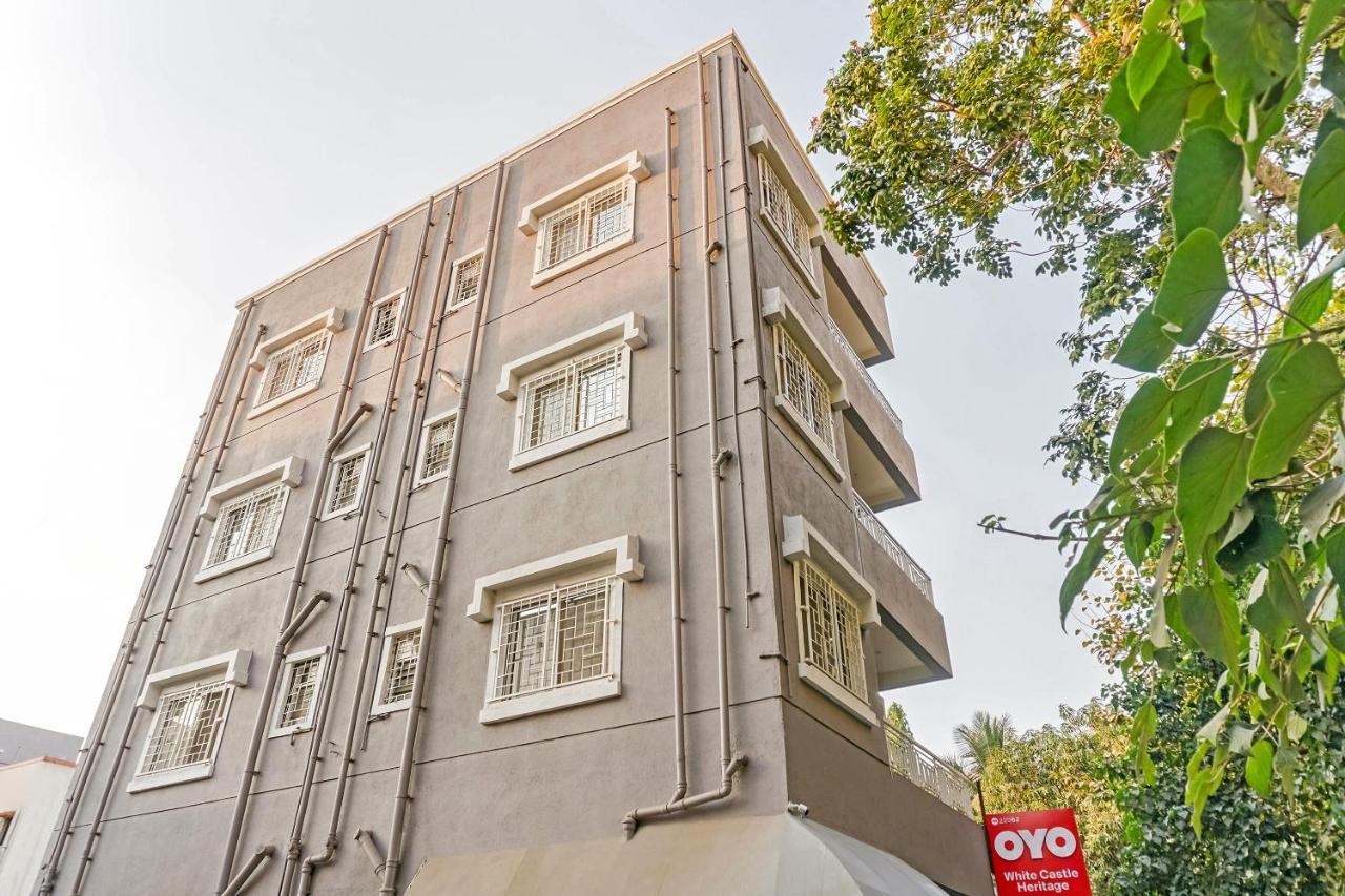 Oyo White Castle Heritage Near Pune Airport Exterior foto